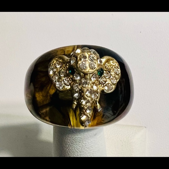 Anthropologie Jewelry - Vintage Plastic Crystal Domed Elephant Brown Anthropologie Lucite Ring 7